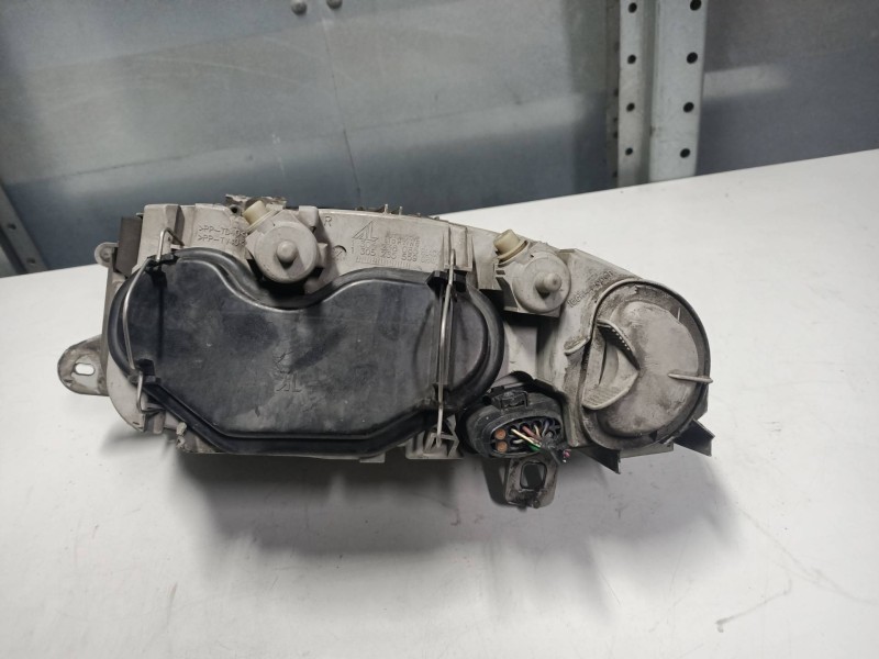 Recambio de faro derecho para alfa romeo 147 (190) 1.9 jtd 16v distinctive referencia OEM IAM   