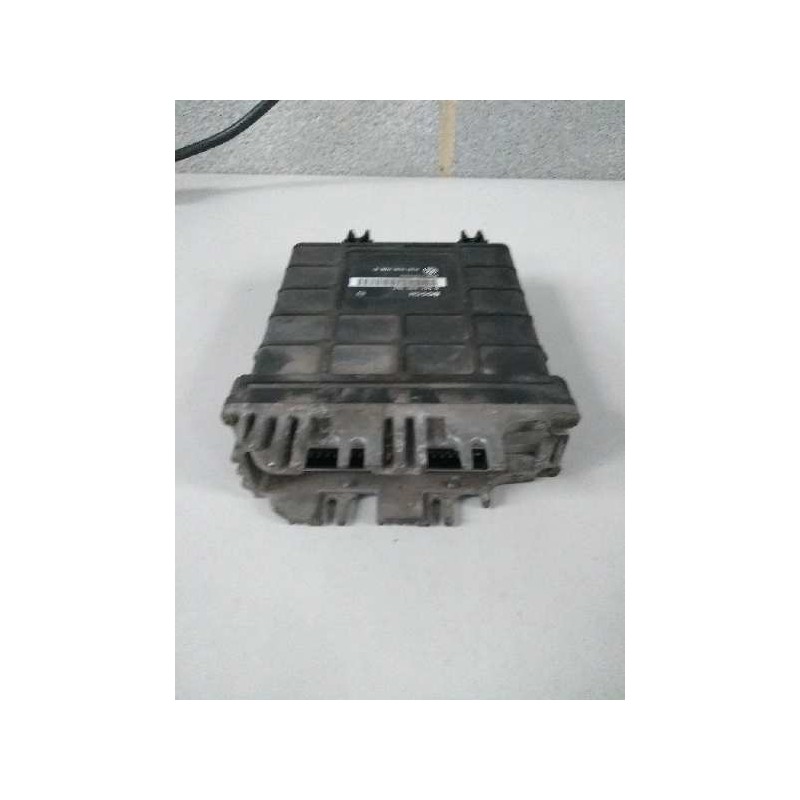 Recambio de centralita motor uce para volkswagen golf iii berlina (1h1) 1.4 referencia OEM IAM 0261200257 030906026C 