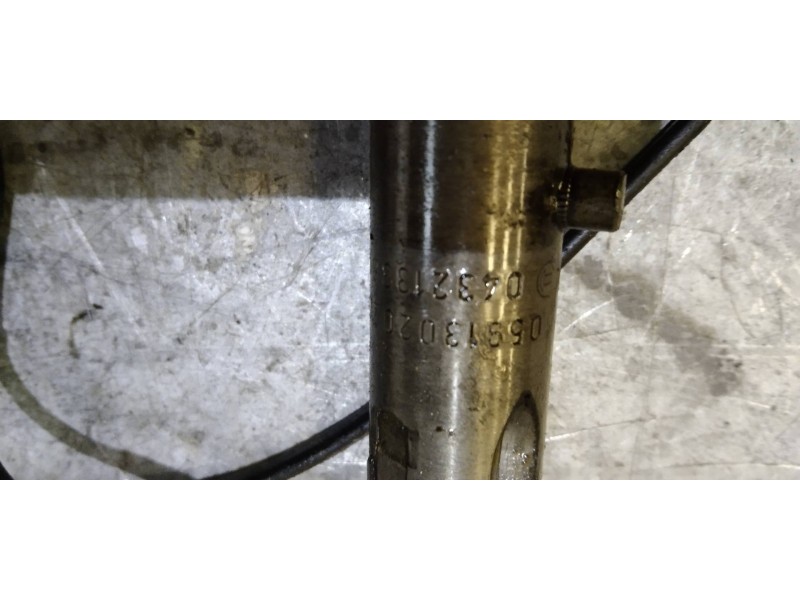 Recambio de inyector para volkswagen passat berlina (3b3) v6 tdi executive referencia OEM IAM 059130201 0432133818 