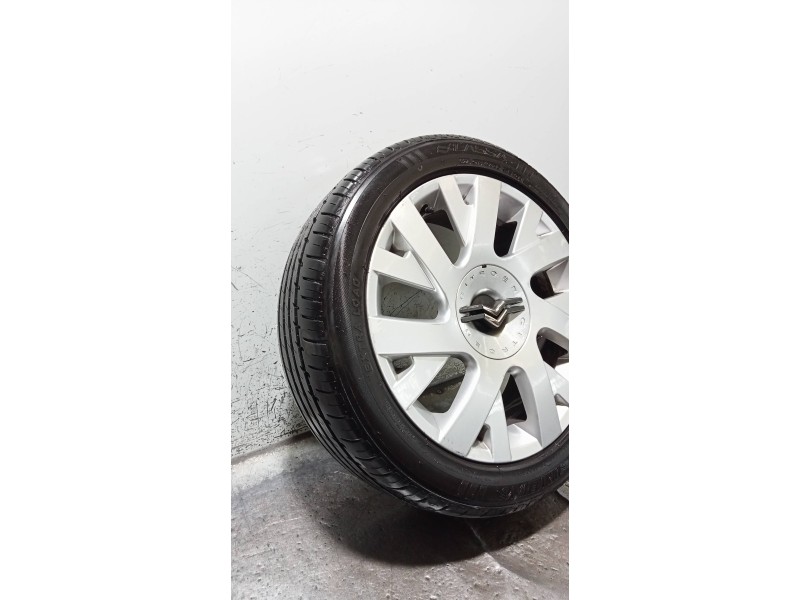 Recambio de juego llantas para citroen c4 berlina collection referencia OEM IAM  CUBIERTAS 205/50/17