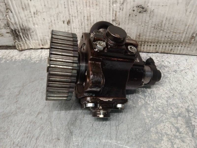 Recambio de bomba inyeccion para opel insignia berlina edition referencia OEM IAM 0445010193 55571005 