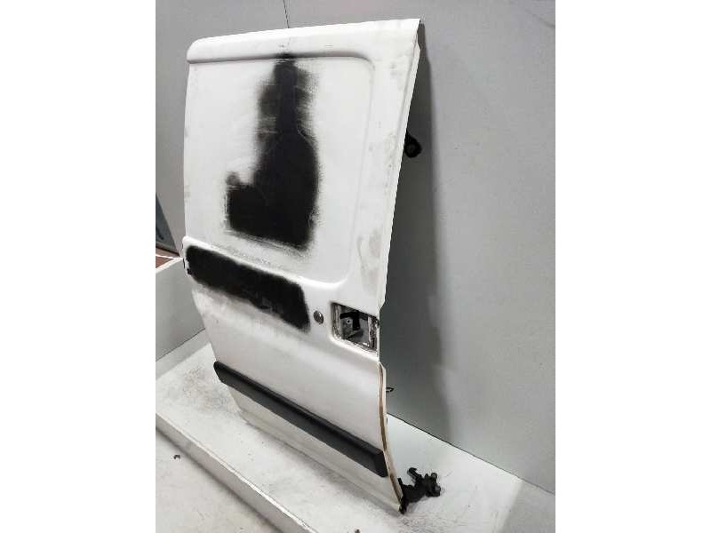 Recambio de puerta lateral corredera derecha para peugeot partner (s2) 1.9 diesel referencia OEM IAM  CIEGA 