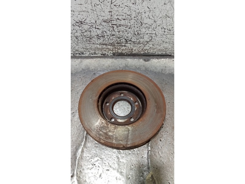 Recambio de disco freno delantero para ford focus lim. titanium referencia OEM IAM   