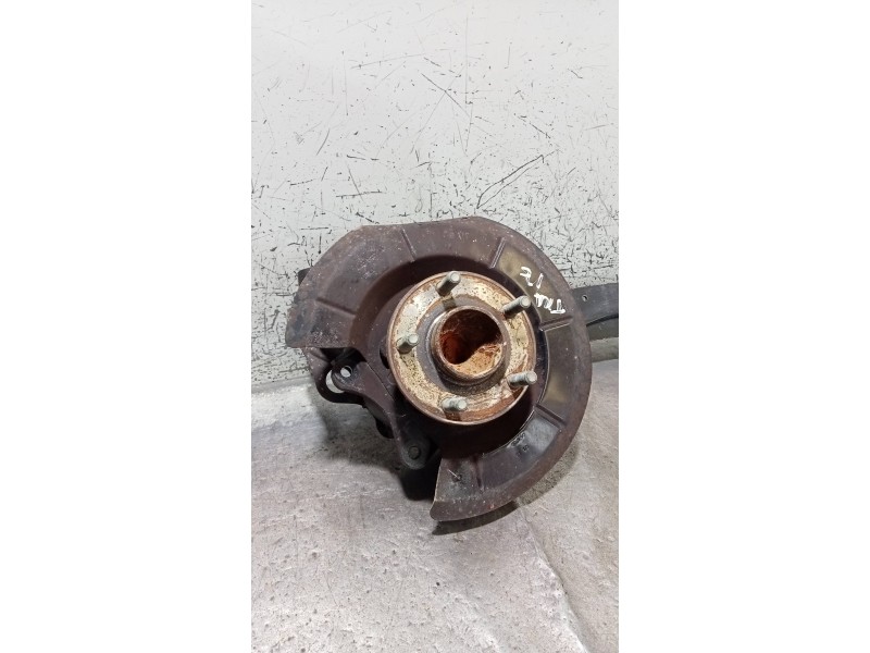 Recambio de mangueta trasera izquierda para ford focus lim. titanium referencia OEM IAM BV615A969CC  