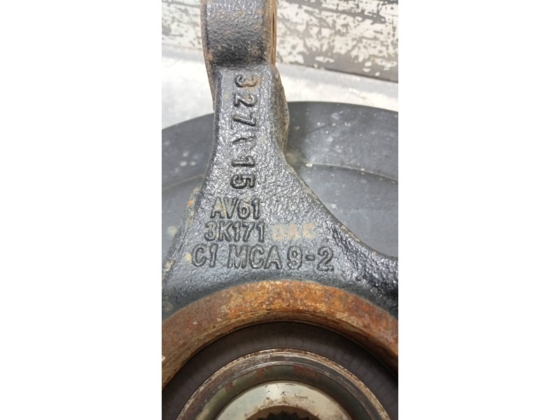 Recambio de mangueta delantera izquierda para ford focus lim. titanium referencia OEM IAM AV613K171C1  