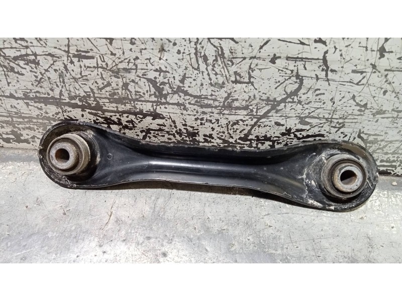 Recambio de brazo suspension superior trasero izquierdo para ford focus lim. titanium referencia OEM IAM   