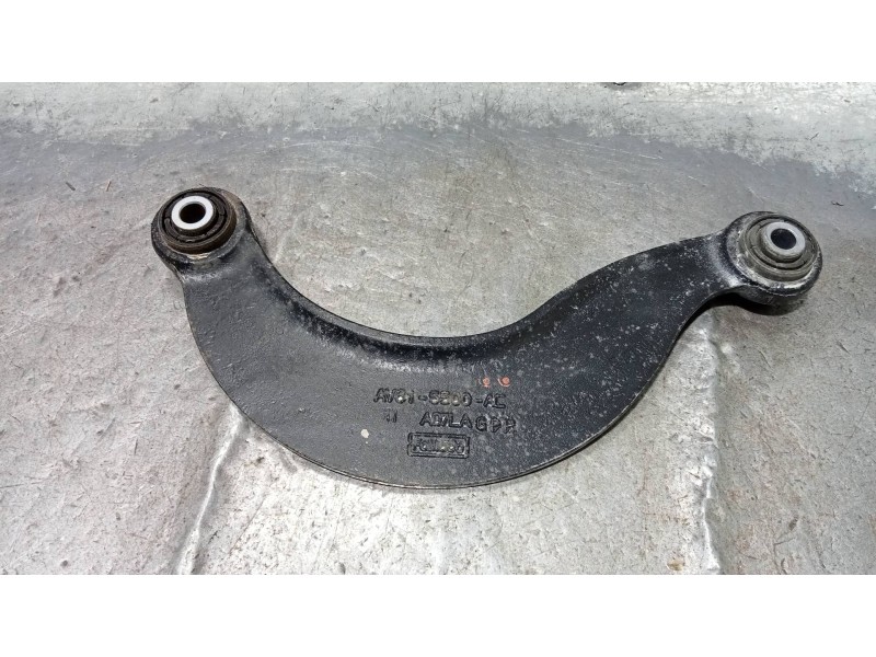 Recambio de brazo suspension superior trasero izquierdo para ford focus lim. titanium referencia OEM IAM AV615500AC  