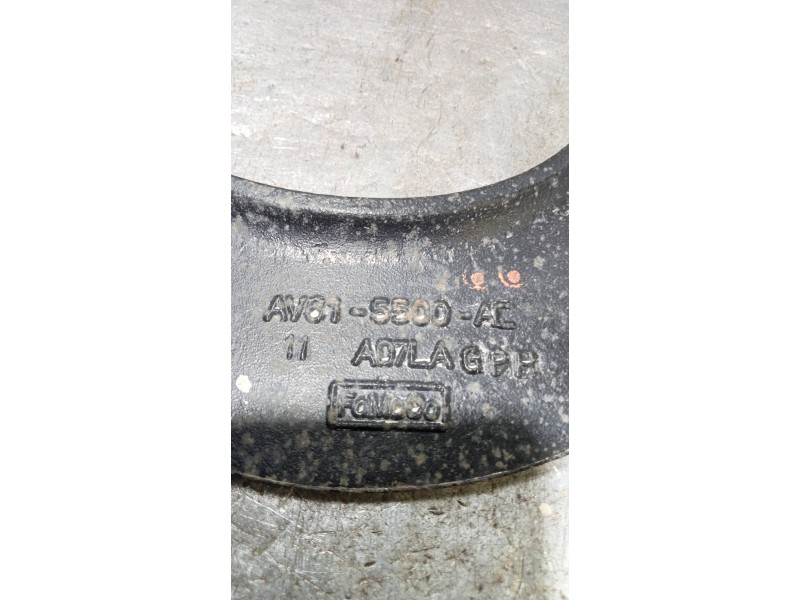 Recambio de brazo suspension superior trasero izquierdo para ford focus lim. titanium referencia OEM IAM AV615500AC  