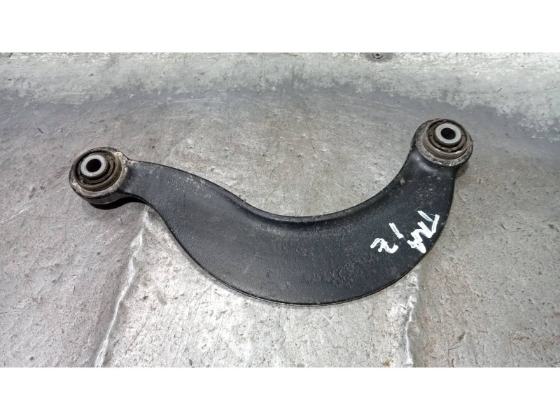 Recambio de brazo suspension superior trasero izquierdo para ford focus lim. titanium referencia OEM IAM AV615500AC  