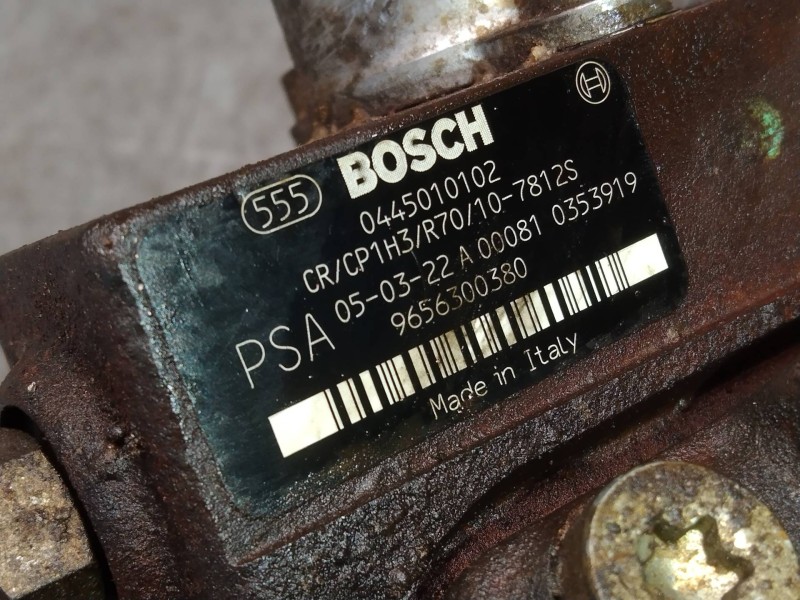 Recambio de bomba inyeccion para citroen c2 furio referencia OEM IAM 0445010102 9656300380 