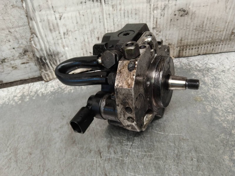 Recambio de bomba inyeccion para bmw serie 3 touring (e46) 320d referencia OEM IAM 0445010045 7788670 
