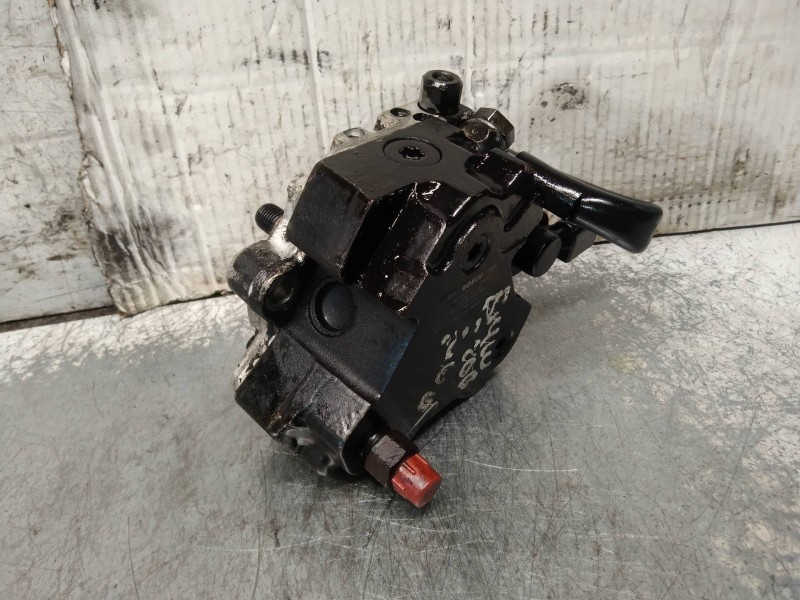 Recambio de bomba inyeccion para bmw serie 3 touring (e46) 320d referencia OEM IAM 0445010045 7788670 
