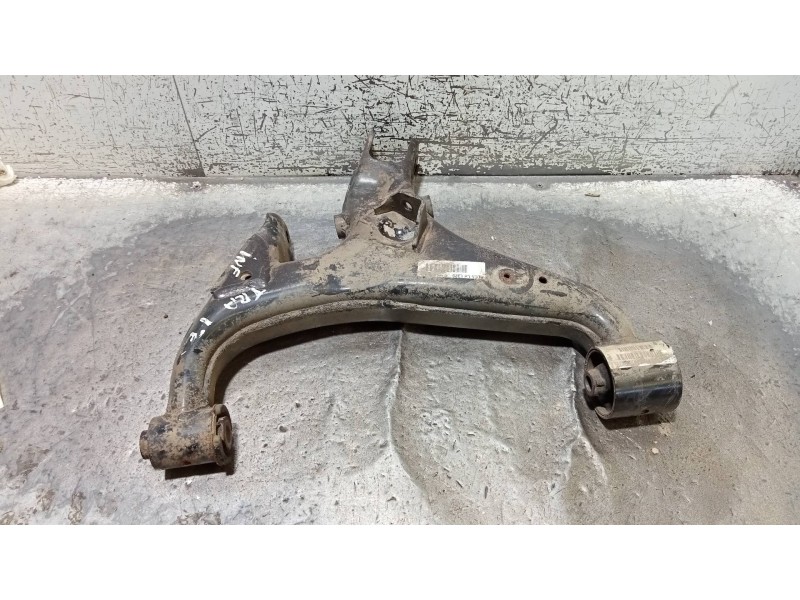 Recambio de brazo suspension inferior trasero izquierdo para land rover range rover sport v6 td hse referencia OEM IAM   