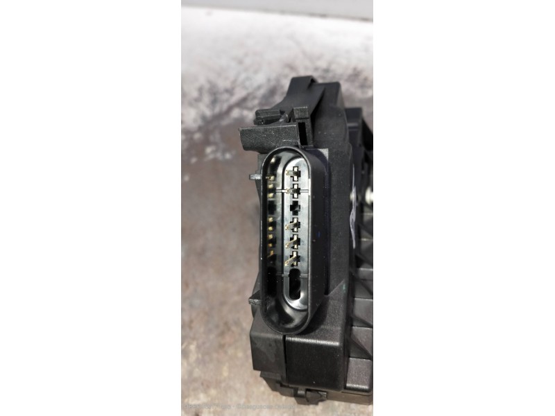 Recambio de motor cierre centralizado delantero izquierdo para ford focus lim. (cb8) sport referencia OEM IAM BM5AA21813AD  