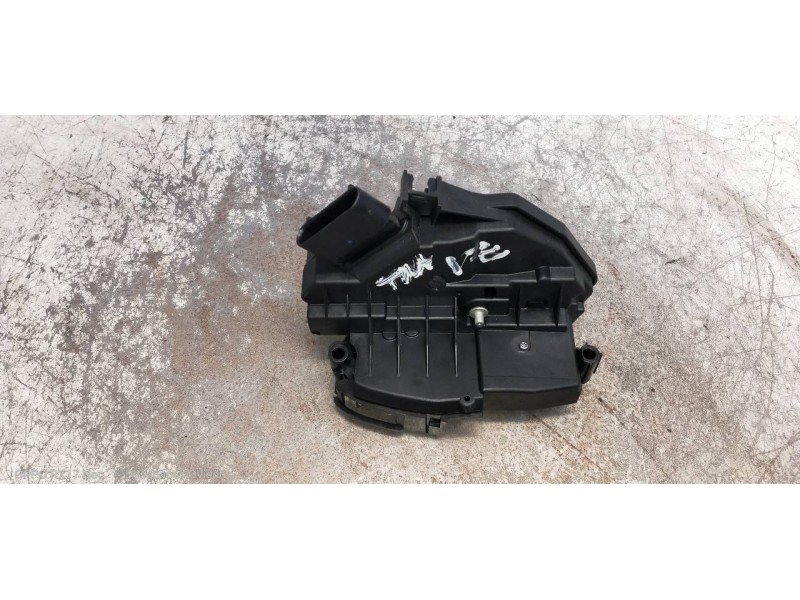 Recambio de motor cierre centralizado trasero izquierdo para ford focus lim. (cb8) sport referencia OEM IAM BM5AA26413AD  