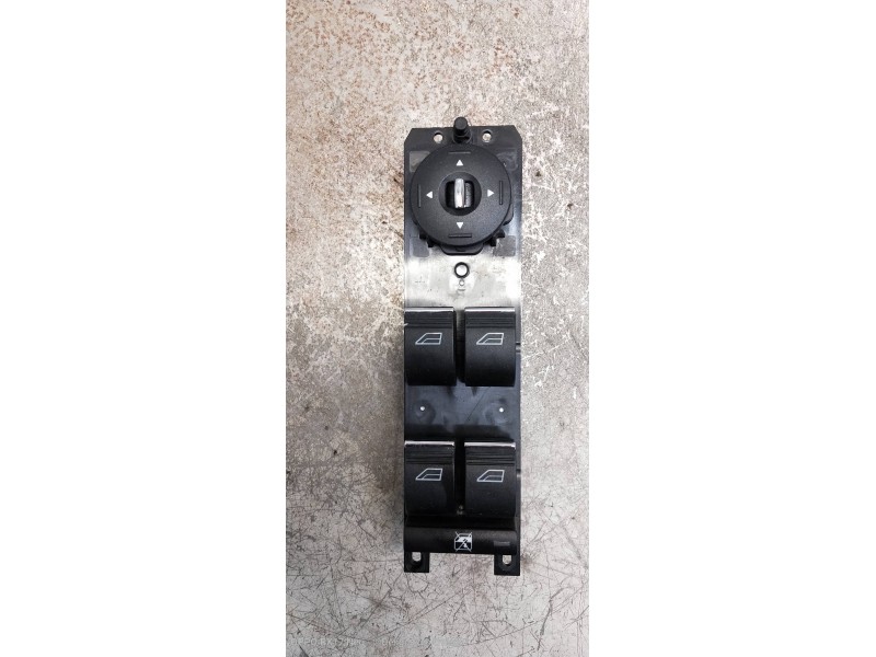 Recambio de mando elevalunas delantero izquierdo para ford focus lim. (cb8) sport referencia OEM IAM AM5T14A132CA  
