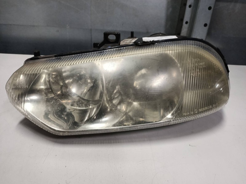 Recambio de faro izquierdo para alfa romeo 156 (116) 1.9 jtd progression referencia OEM IAM 60620135  
