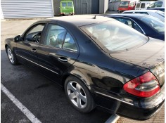 mercedes clase e (w211) berlina del año 2006 2