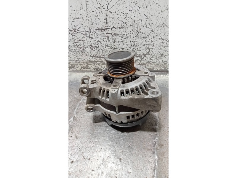 Recambio de alternador para land rover range rover sport v6 td hse referencia OEM IAM   