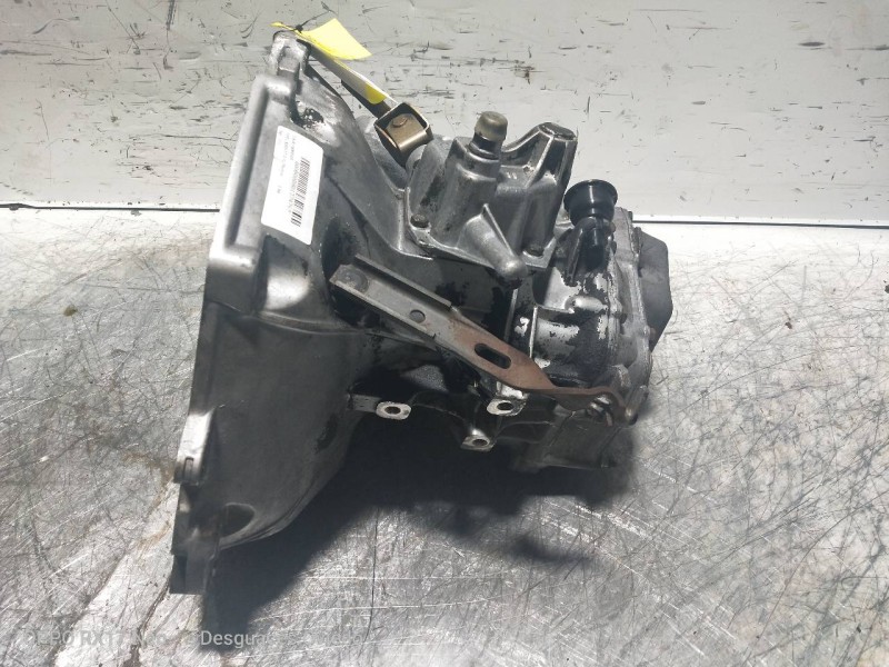 Recambio de caja cambios para opel kadett e gl berlina referencia OEM IAM F13W394 05571 W394