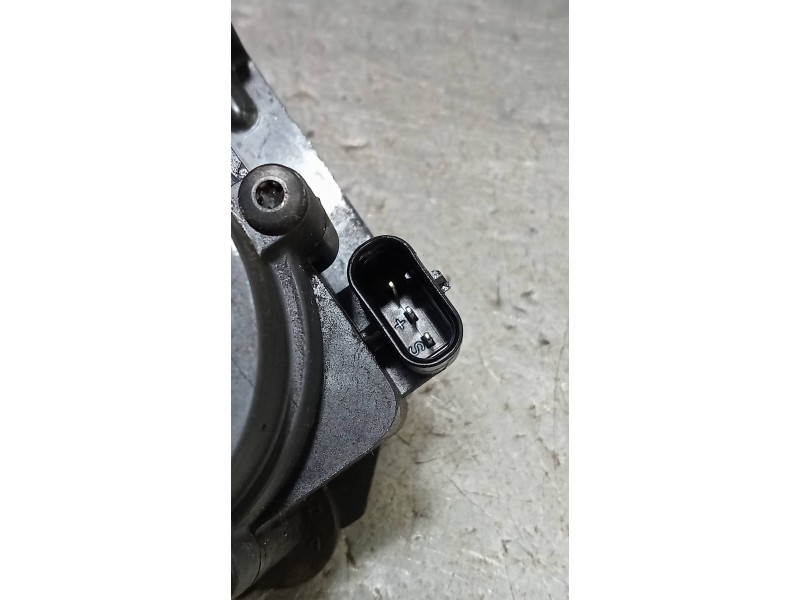 Recambio de bomba agua para ford focus lim. (cb8) sport referencia OEM IAM CM5G8C419AA  