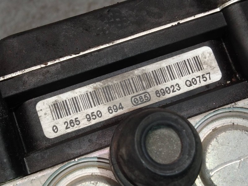 Recambio de abs para kia cee´d active referencia OEM IAM 0265235330 589201H600 0265950694