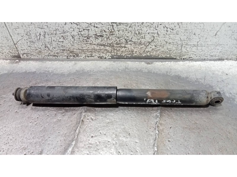 Recambio de amortiguador trasero izquierdo para renault mascott fg 160. 35/55/65 cabina individual referencia OEM IAM 5010557381