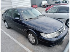 saab 9-3 berlina del año 2001