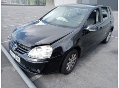 volkswagen golf v berlina (1k1) del año 2006