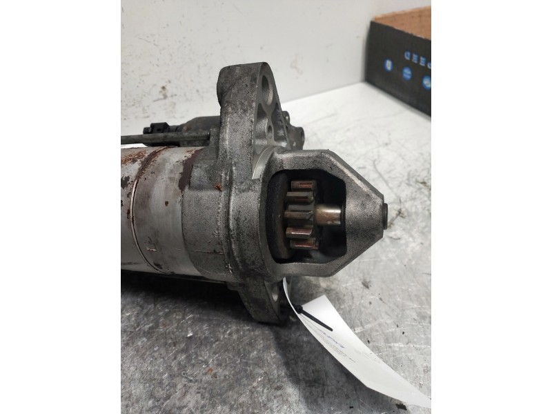 Recambio de motor arranque para toyota auris active referencia OEM IAM 281000R010  