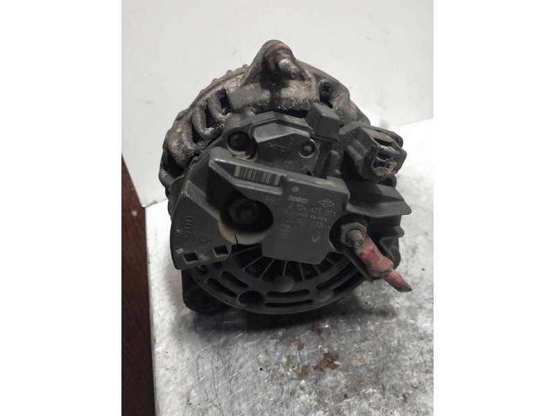 Recambio de alternador para renault clio iii confort expression referencia OEM IAM 0124425024  