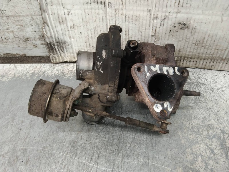 Recambio de turbocompresor para seat cordoba berlina (6l2) 1.4 tdi referencia OEM IAM 7017299 045145701 