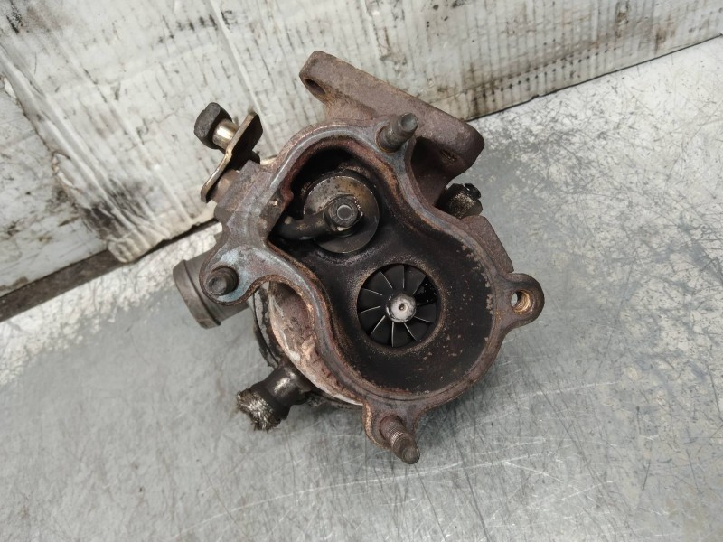 Recambio de turbocompresor para seat cordoba berlina (6l2) 1.4 tdi referencia OEM IAM 7017299 045145701 