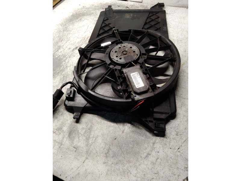 Recambio de electroventilador para ford focus berlina (cap) ambiente (d) referencia OEM IAM   