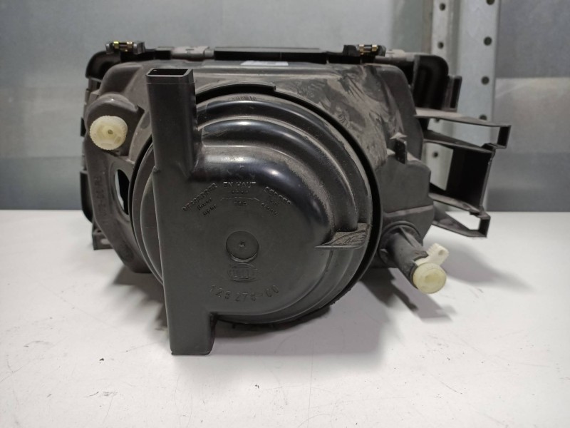 Recambio de faro derecho para audi 100 berlina (443) básico referencia OEM IAM   