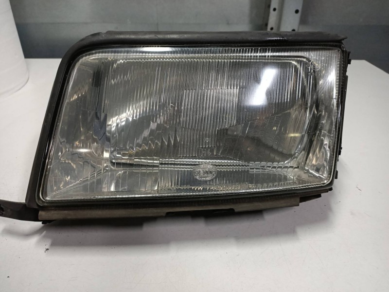Recambio de faro izquierdo para audi 100 berlina (c4) básico referencia OEM IAM   