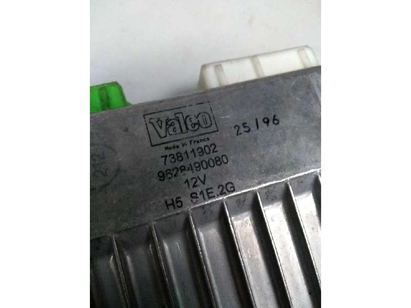 Recambio de centralita suspension para citroen xantia berlina 2.1 turbodiesel referencia OEM IAM 73811902 9628490080 H5 S1E2G
