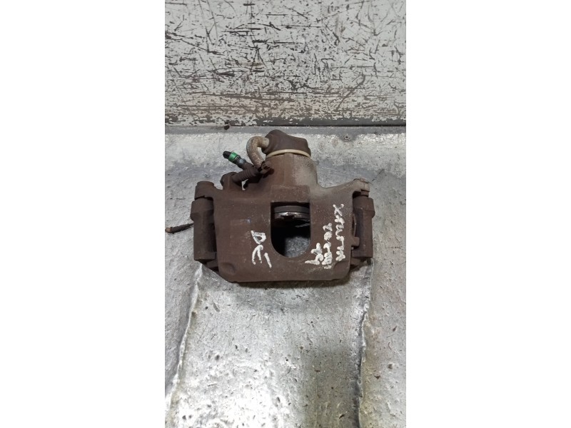 Recambio de pinza freno delantera derecha para citroen xantia berlina 2.0 hdi activa referencia OEM IAM   