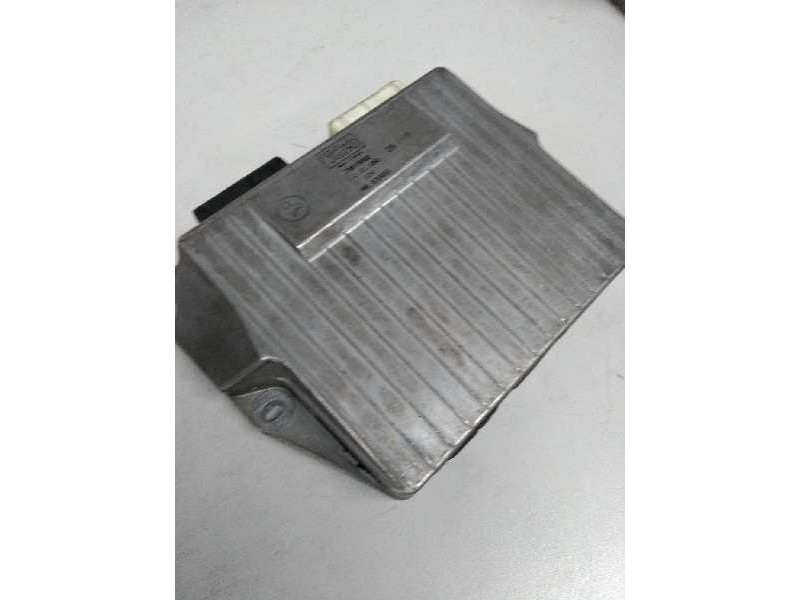 Recambio de centralita suspension para citroen xantia berlina 3.0 v6 24v cat (xfz / es9j4) referencia OEM IAM 73813002  