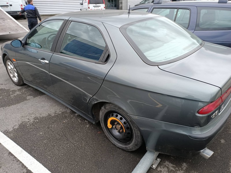 alfa romeo 156 (116) del año 2000