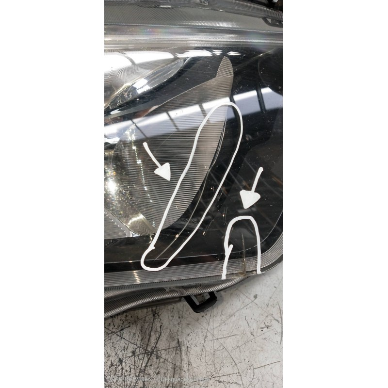 Recambio de faro derecho para iveco daily furgón fg h2 33 s ... v batalla 3520 referencia OEM IAM 5801473749  