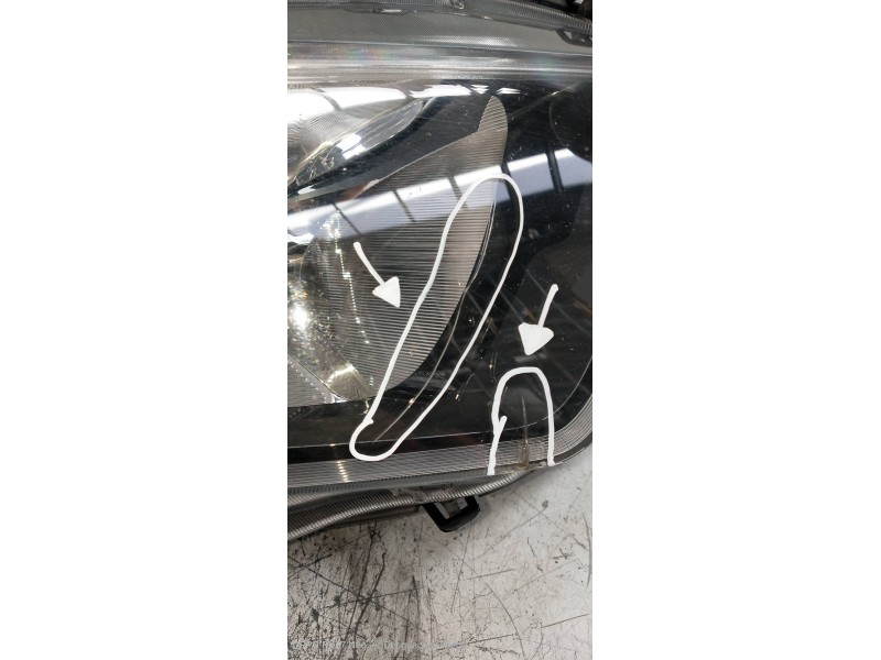 Recambio de faro derecho para iveco daily furgón fg h2 33 s ... v batalla 3520 referencia OEM IAM 5801473749  