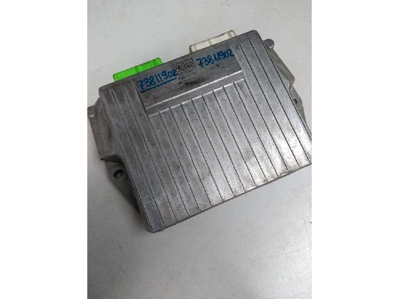 Recambio de centralita suspension para citroen xantia berlina 2.0 referencia OEM IAM 73811902  