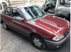 opel astra f berlina del año 1996