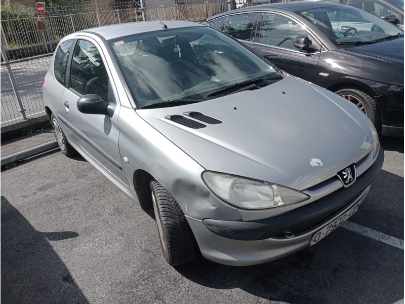 peugeot 206 berlina del año 1998