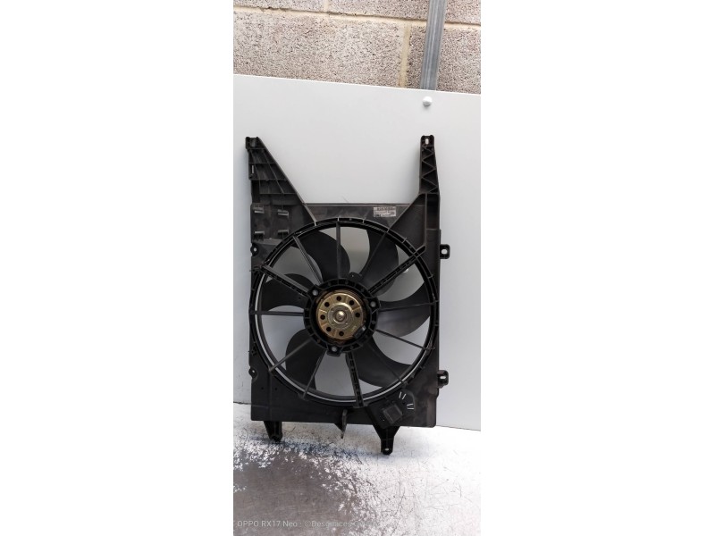 Recambio de electroventilador para renault scenic (ja..) 1.9 dti expression referencia OEM IAM 8200065257B  