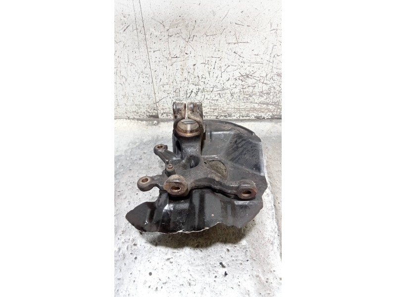 Recambio de mangueta delantera izquierda para bmw serie 3 touring (e46) 320d referencia OEM IAM   