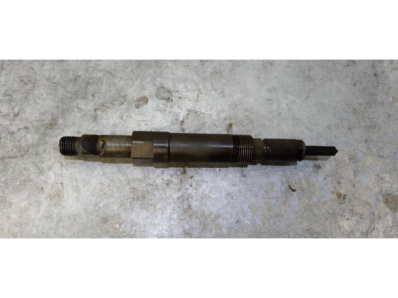 Recambio de inyector para ford mondeo berlina (ge) ambiente referencia OEM IAM 0432133801  