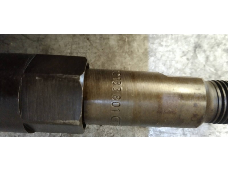 Recambio de inyector para ford mondeo berlina (ge) ambiente referencia OEM IAM 0432133801  