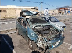 nissan almera tino (v10m) del año 2000